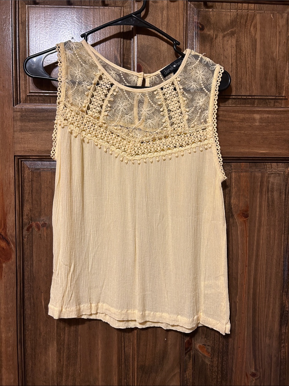 Yellow tank.